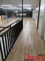 世同金屬-塑膠地板工程