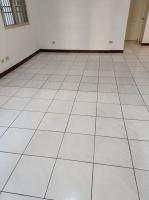 錦南街-地板修繕