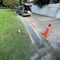 光音育幼路-溝渠兩側切割角鐵護邊